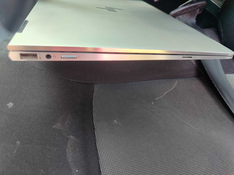 Laptop HP Spectre x360 Convertible