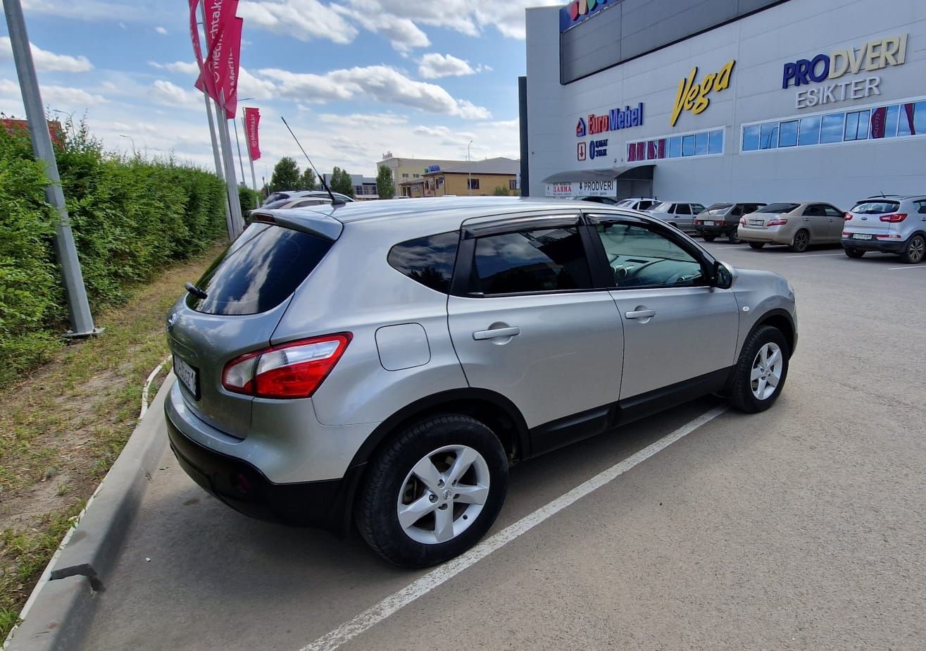 Nissan Qashqai 2011 года