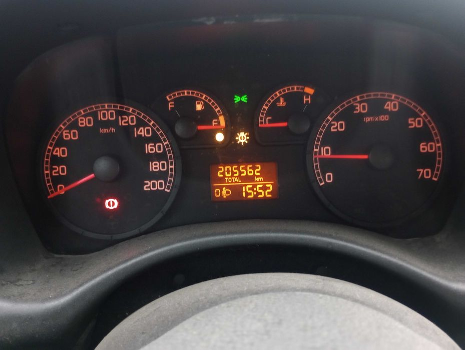 Vând Fiat Punto 1,2, benzină, 2004