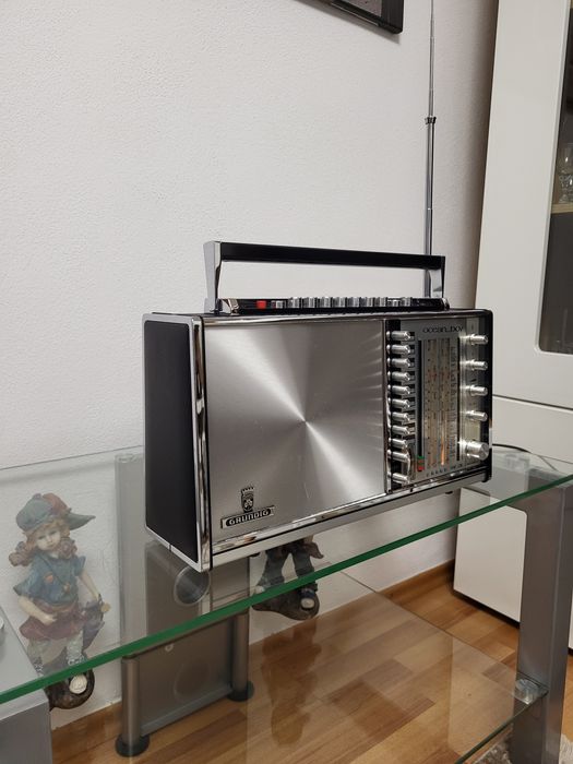 Radio GRUNDIG Ocean boy estetică de raft
