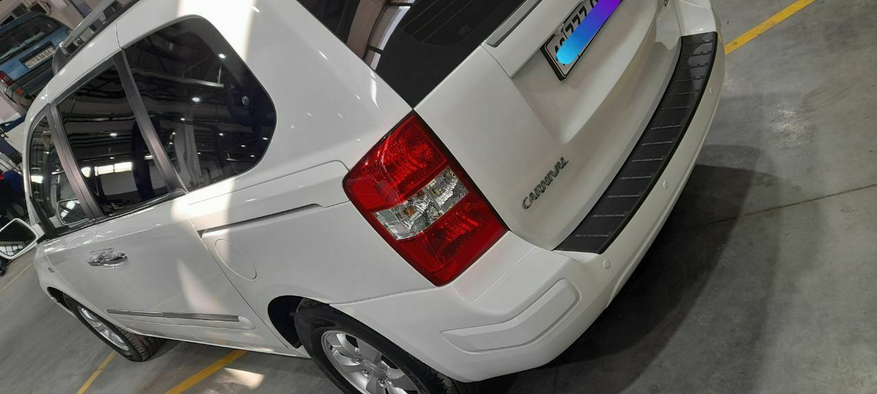 KIA carnival/КИА карнивал идеал.