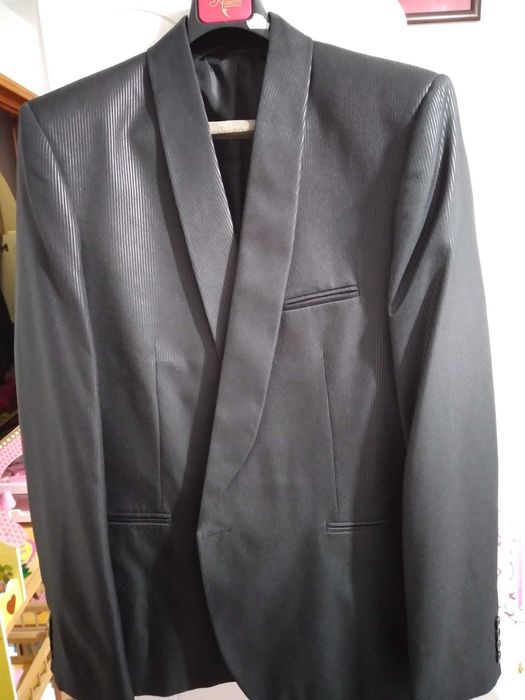 Costum de ocazie pentru barbati