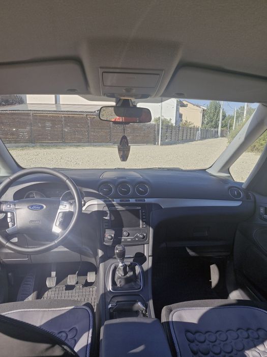 De vânzare ford galaxy