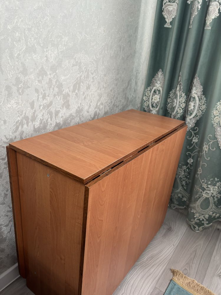 Столь тумба хорошем состояние