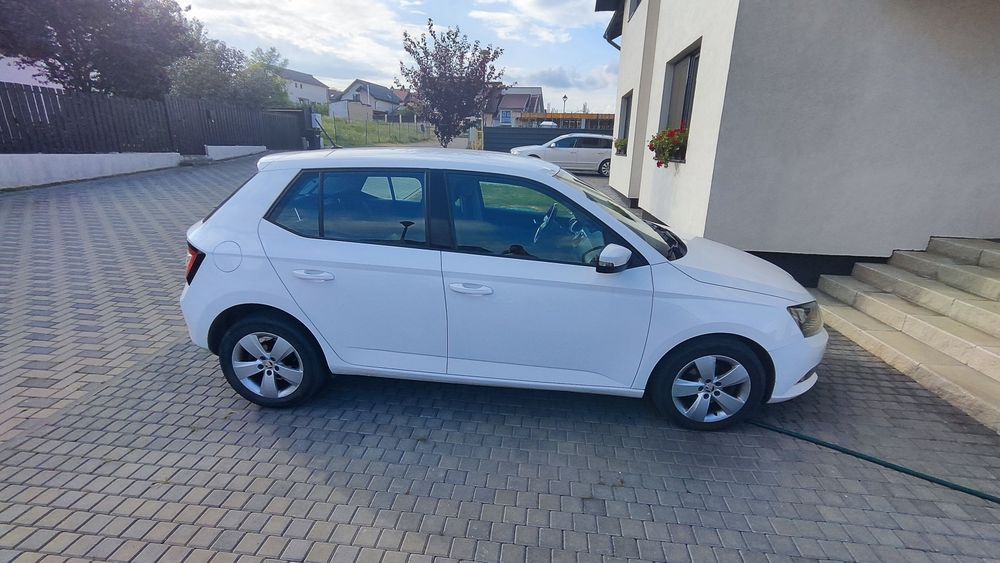 Skoda Fabia dsg 1.4 tdi 90 cp TVA deductibil