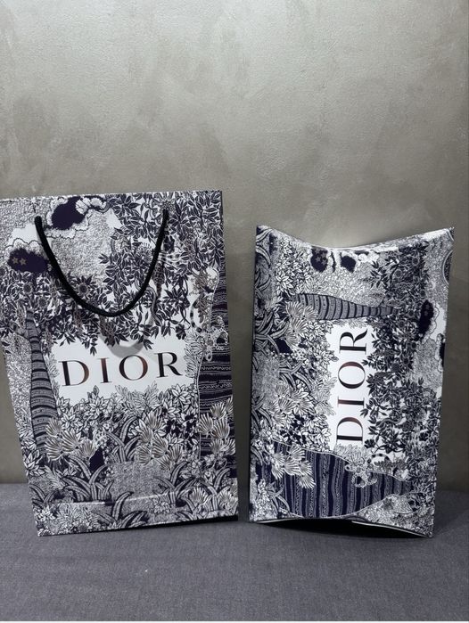 Шарфы подарочные