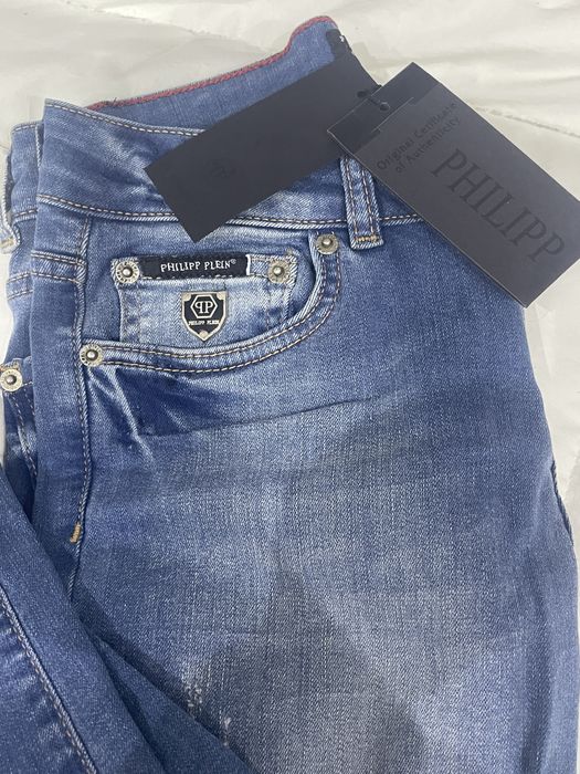 Jeans fete pp noi cu eticheta