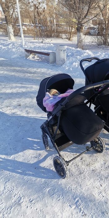Продам коляску-трансформер