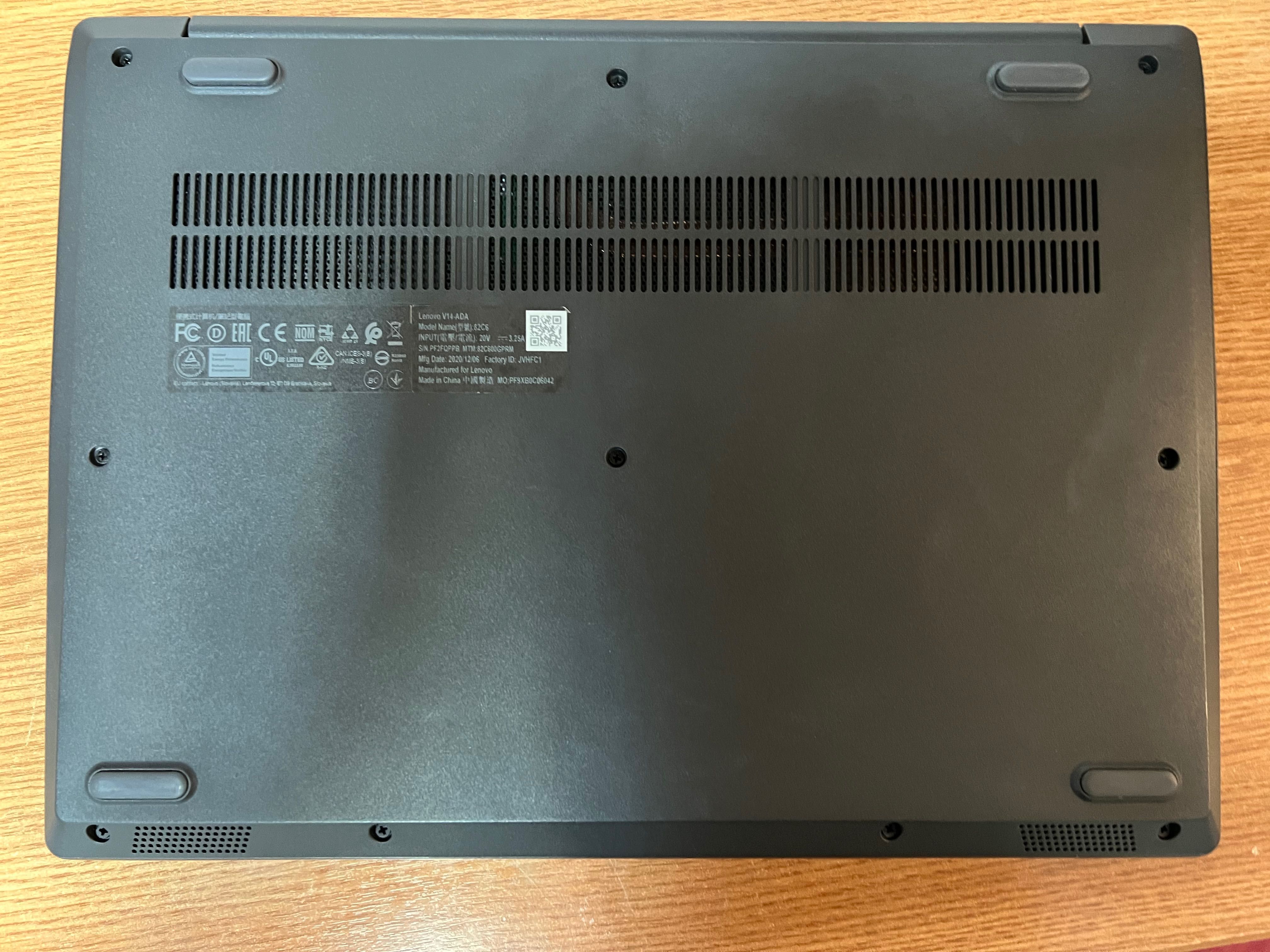 Laptop Lenovo V 14 cu Ryzen 3, 8 ram 256 ssd ,utilizat ,stare perfectă