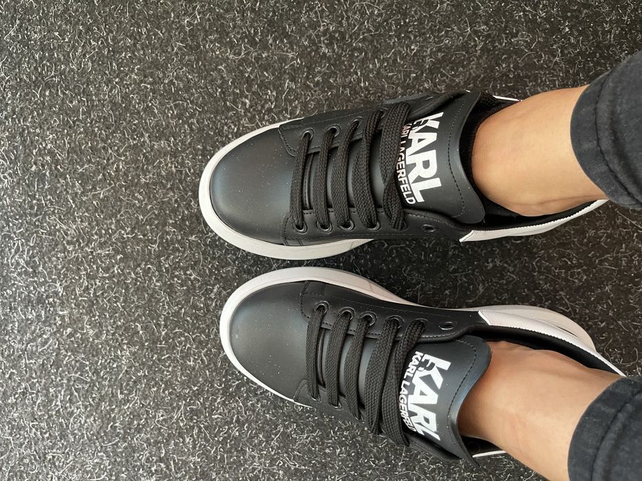 Adidasi karl negru alb