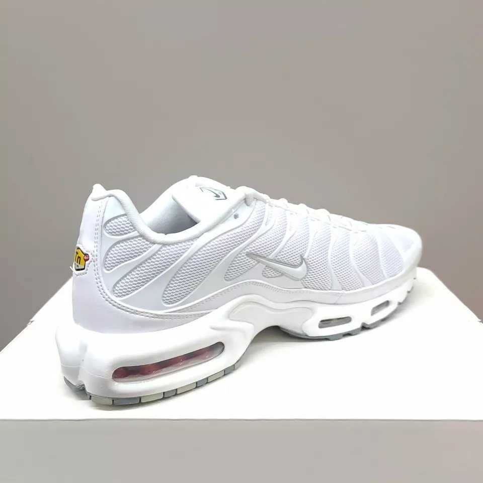 Nike Air Max Plus Tn Triple White (40-44 номер)