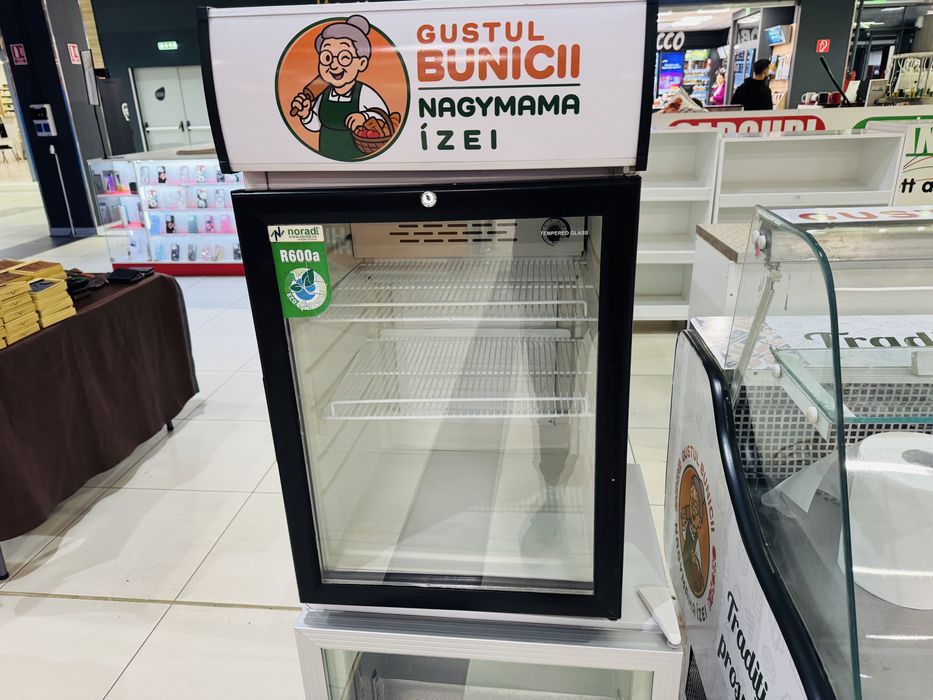 Anunț de vânzare – Stand complet pentru magazin producători locali