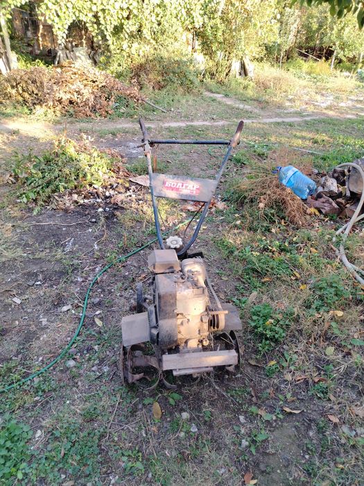 „Мотофреза Болгар – здрава, пълна, но за обслужване / ремонт“
„Мотофре