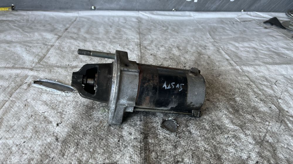 Suzuki Swift 2003- стартер