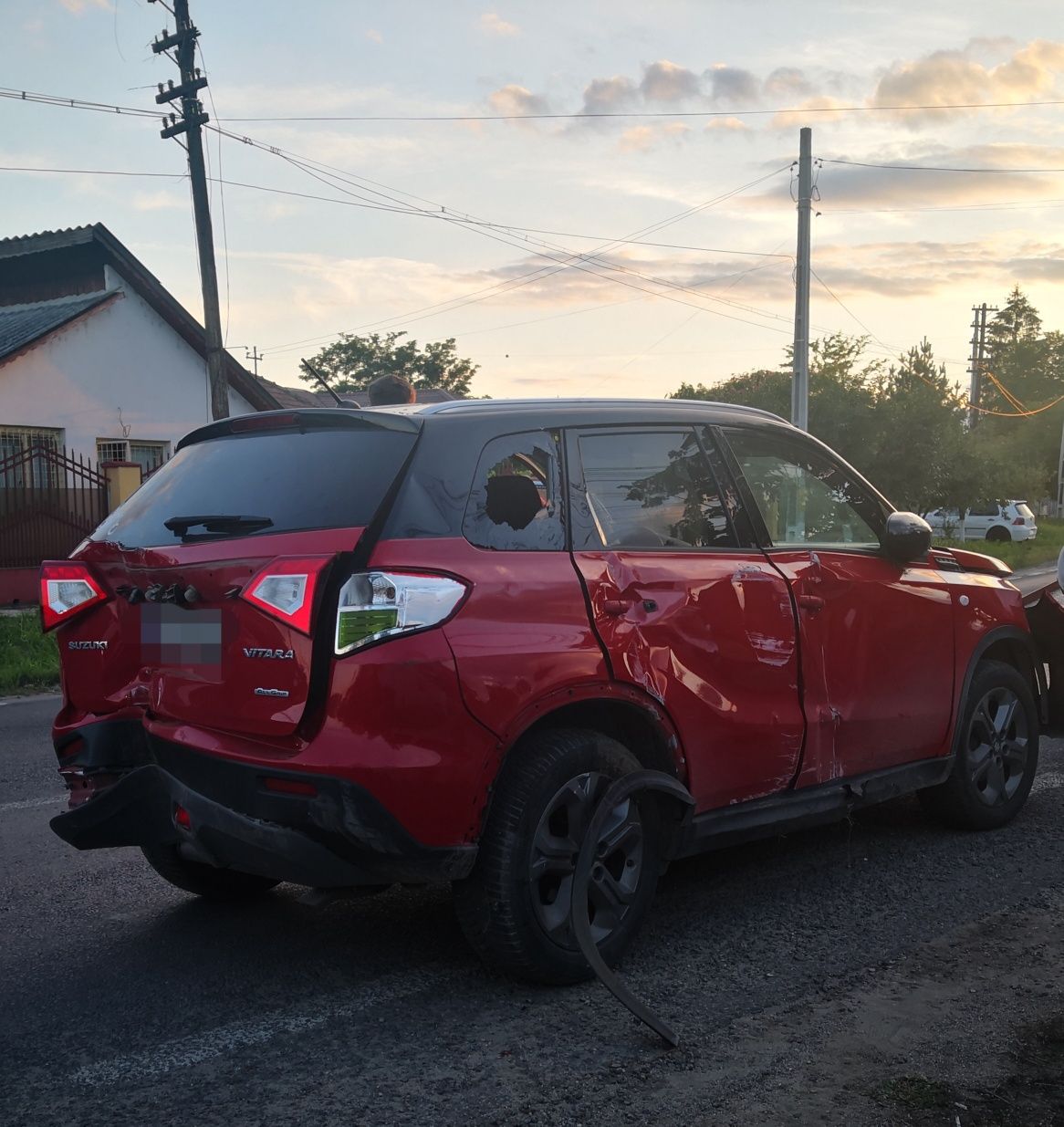 Dezmembrez Suzuki Vitara 1.6 Dl 2015+