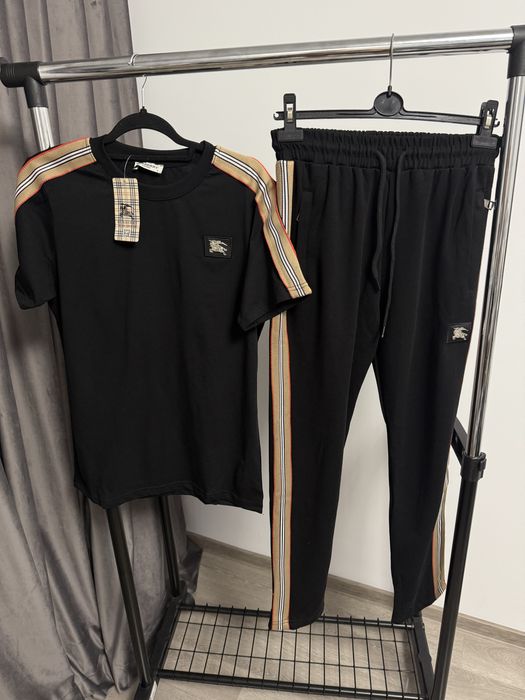 Compleu BURBERRY super calitate