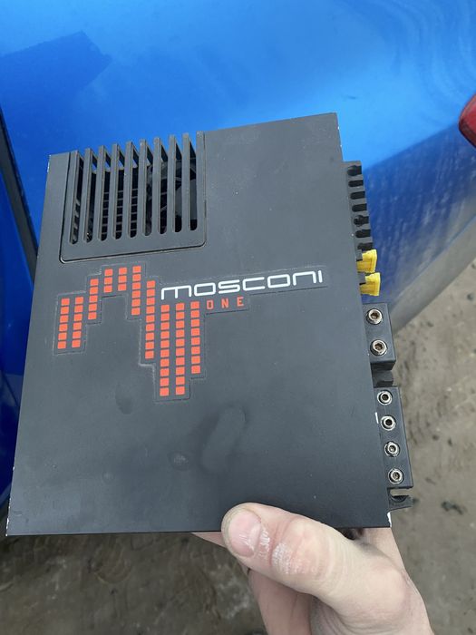 Продам усилитель италия mosconi