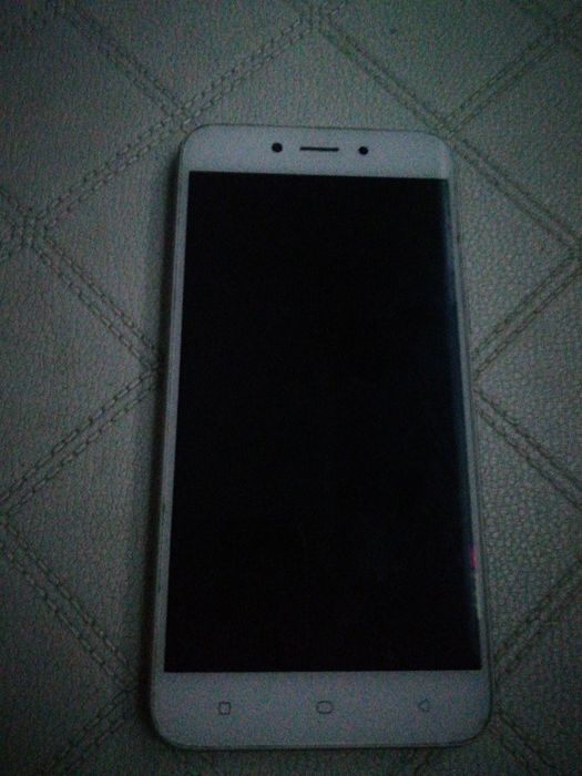 Обменяю телефон Oppo A71k