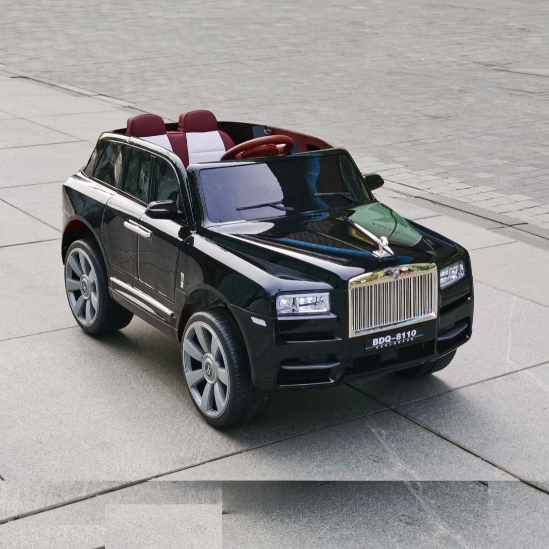 Rolls Royce detskiy