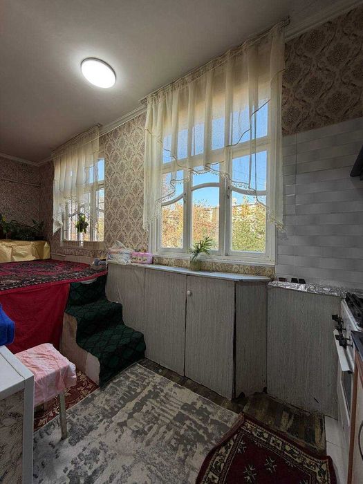 Юнусабад 11 квартал 3/3/4 Ориентир Мегапланет. Отличная локация