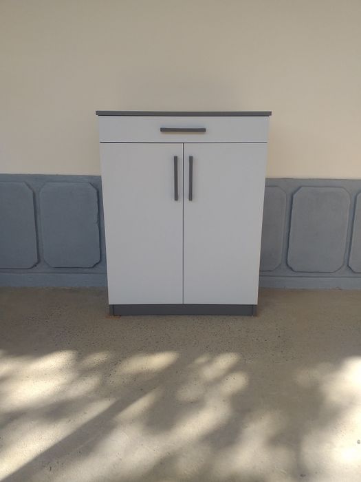 Обувница оёк кийим учун шкаф сфатли ва мустахкам