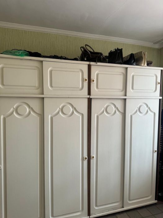 Спальный гарнитур