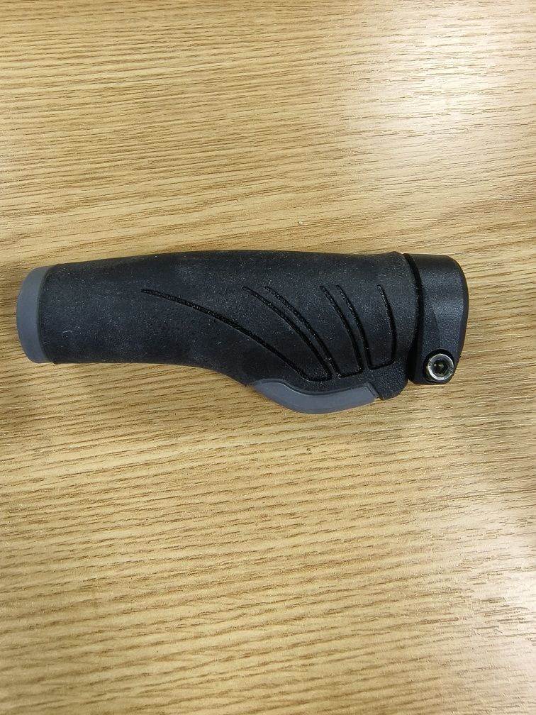 Нови грипове / дръжки Herrmans Endorfin 128/98 mm