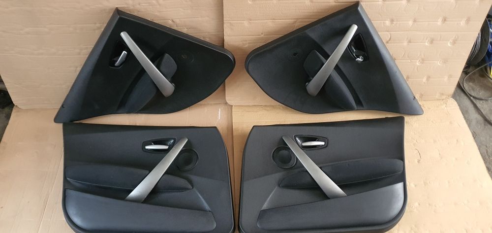 Fete usi bmw seria 1 e87