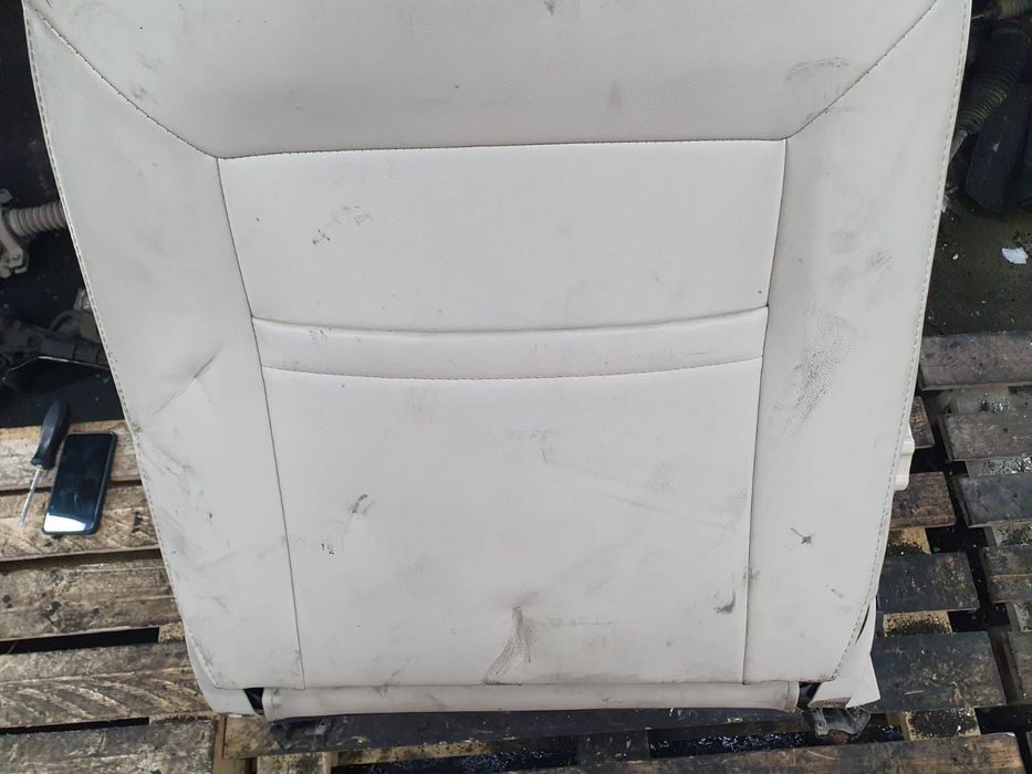 Scaun pasager dreapta fata 1k4881106kk 83115690300 Volkswagen VW Jett