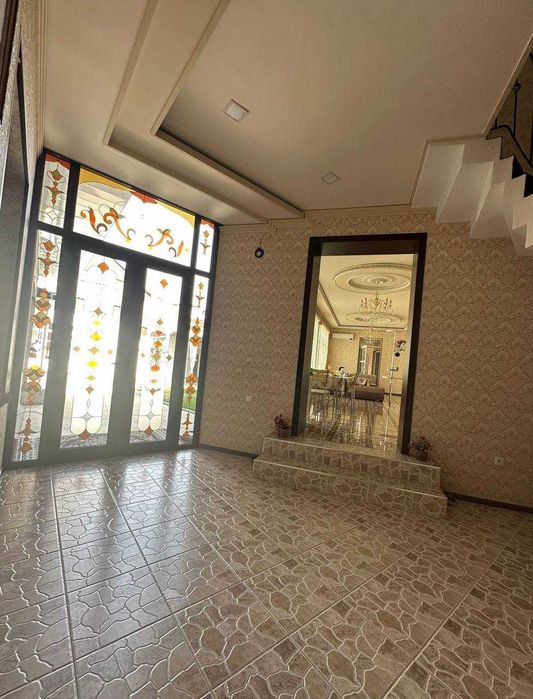 Продается дом на 6,1 сот земли (нежилой) в Яккасарайском районе