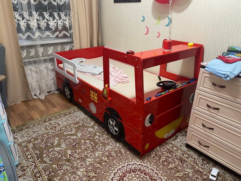 Продам детскую  кровать