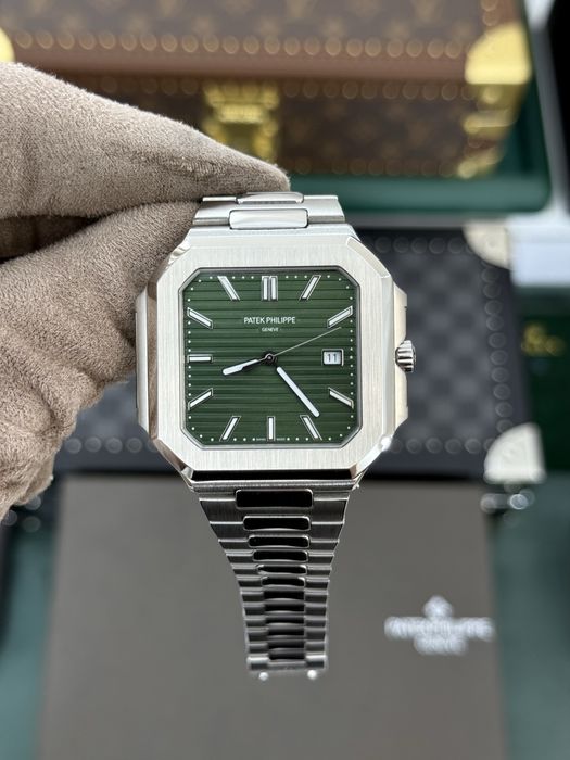 Patek Philippe Cubitus Mint Dial