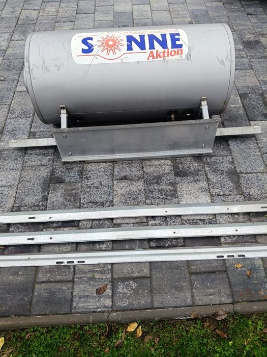 Sitem încălzire solar Sonne Aktion 300 l cu doua panouri solare