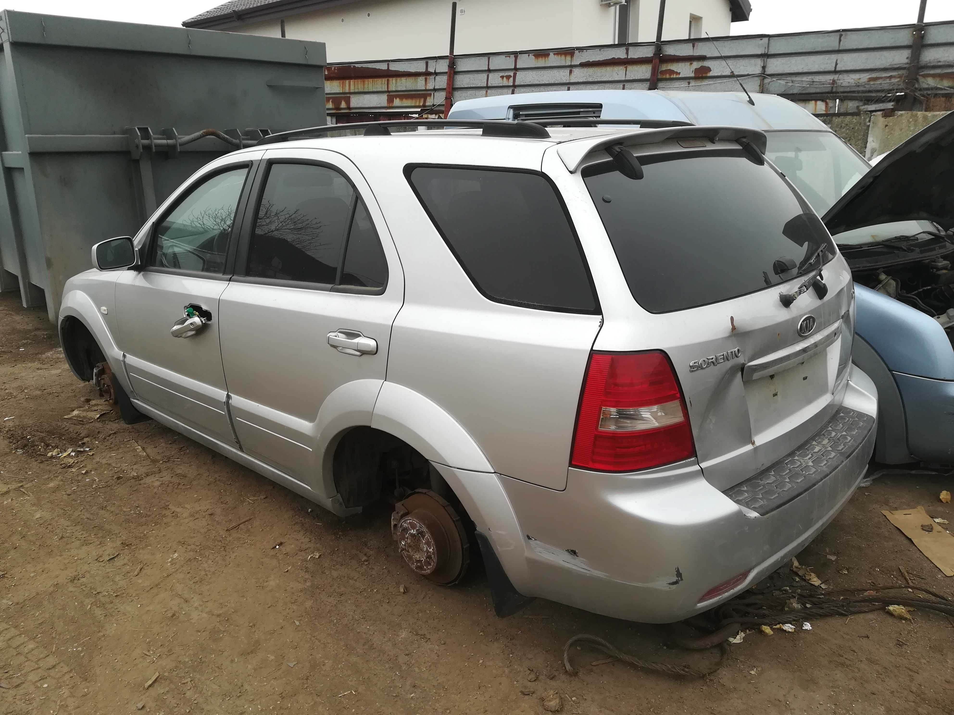 На части Kia Sorento facelift 2.5 CRDI Киа Соренто ЦРДИ 170кс фейслифт