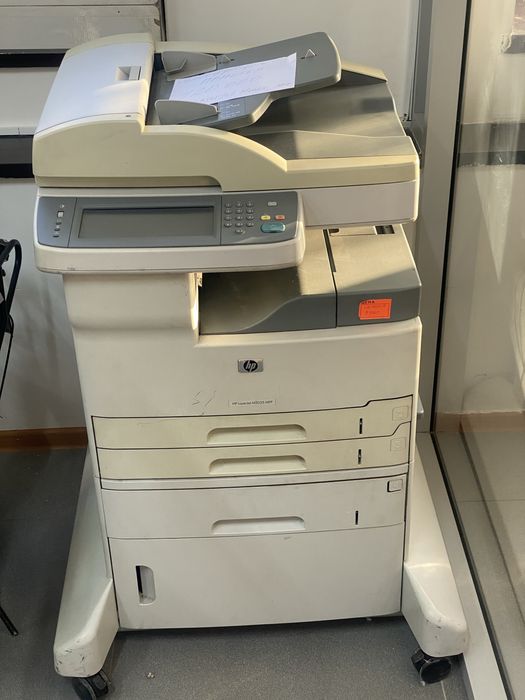 Многофункциональное устройство HP LaserJet M5035 MFP