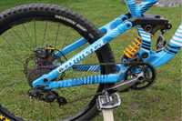 Commencal_DH_V3_