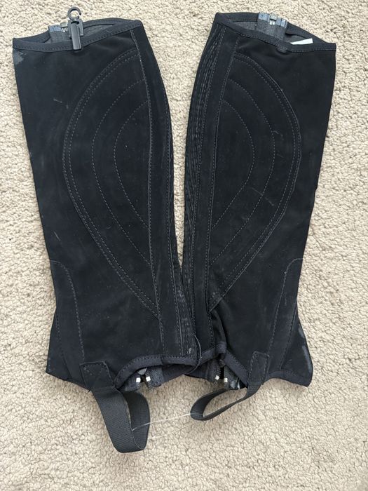 За конна езда- нови чорапи и ръкавици и чапси (гети) от велур