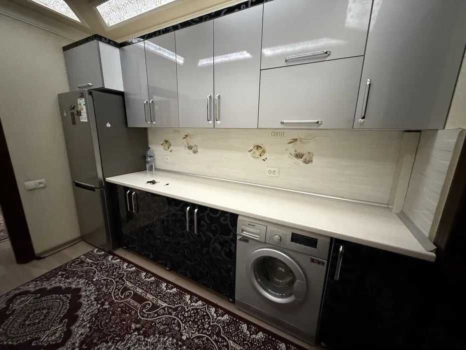 Сдается 2х квартира на Шайхонтохур район Ц13 Абай ор-р Ислам Универст