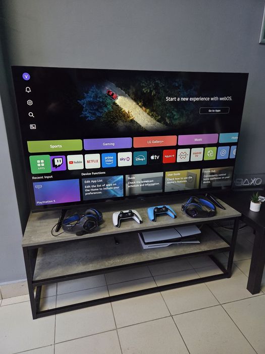 4 бр Телевизор LG 55UT73003LA