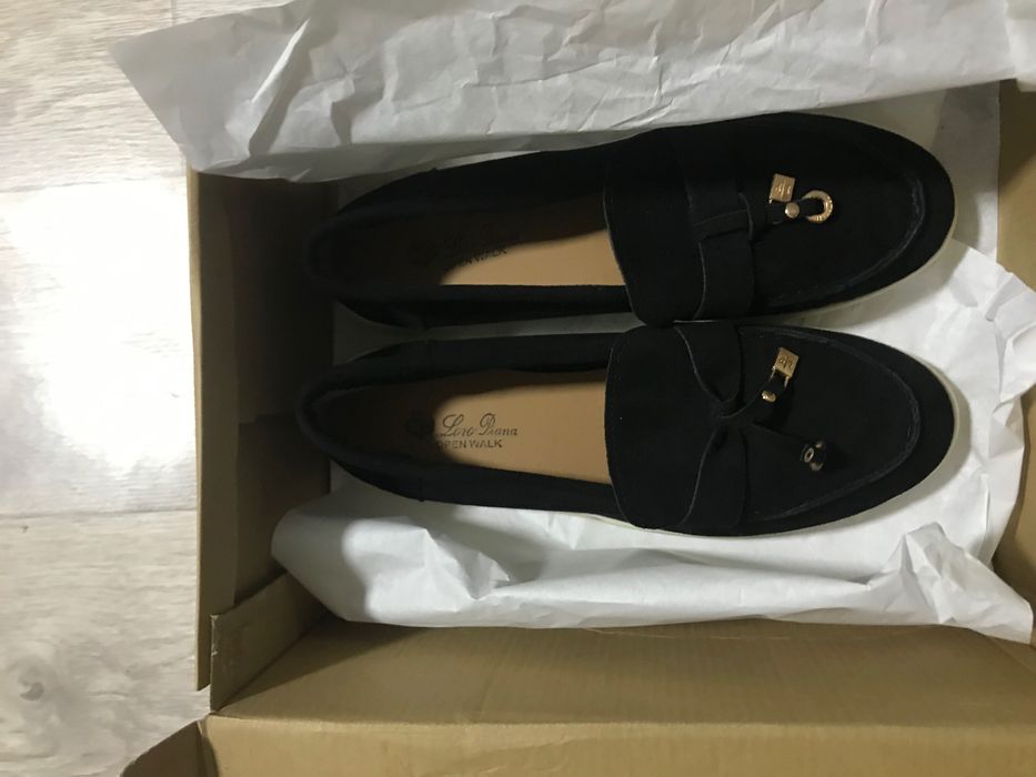 Женски лора пиано