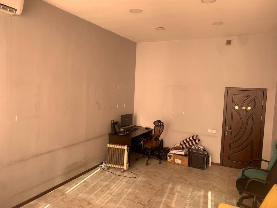 Сдается в аренду 25 квадратов под офис