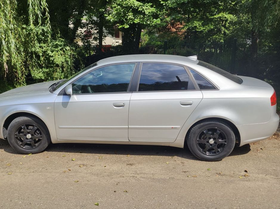 Vând urgent Audi A4