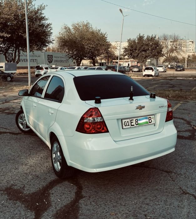 Nexia 3  2022 sotiladi