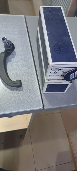 Рулевой наконечник на Mercedes W211  4.-matic