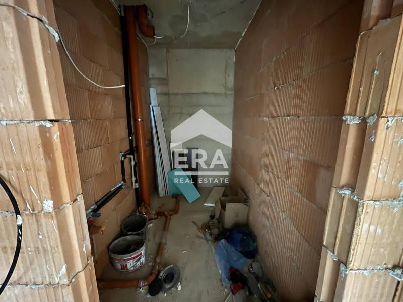 Продава се Двустаен апартамент в Белослав - 67 кв.м за 1015 €/кв.м - Снимка #3