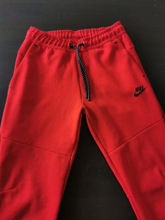 КАТО НОВ! Nike tech fleece