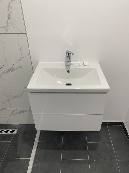 Firma instalati sanitare si climatizare si electric