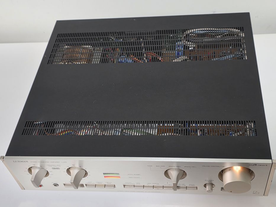 Luxman L-410 stereo integrated amplifier