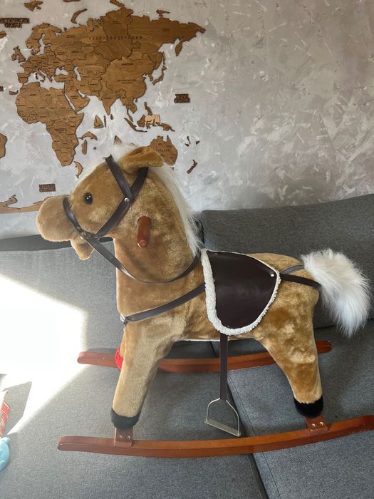 Конче люлка за игра със звуци