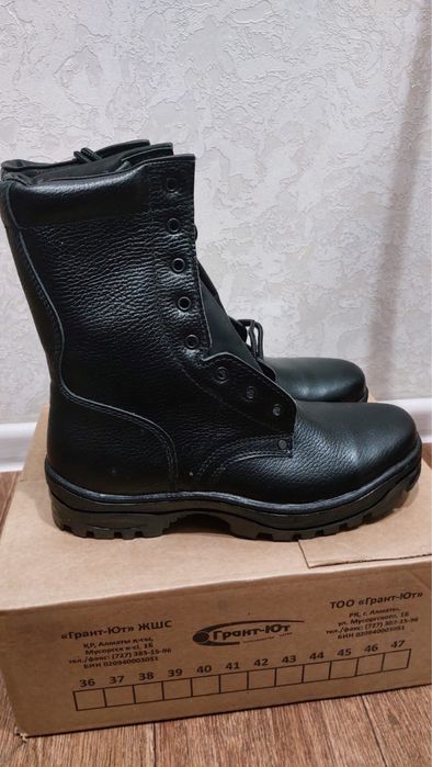 Продам берцы летние!